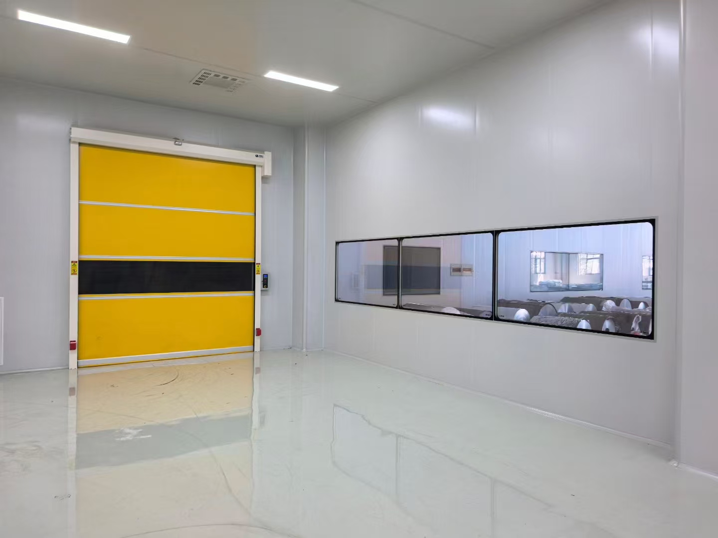 gmp clean room