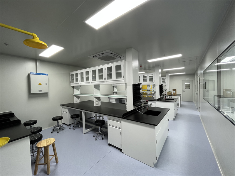 ISO 7 Clean Room (1)