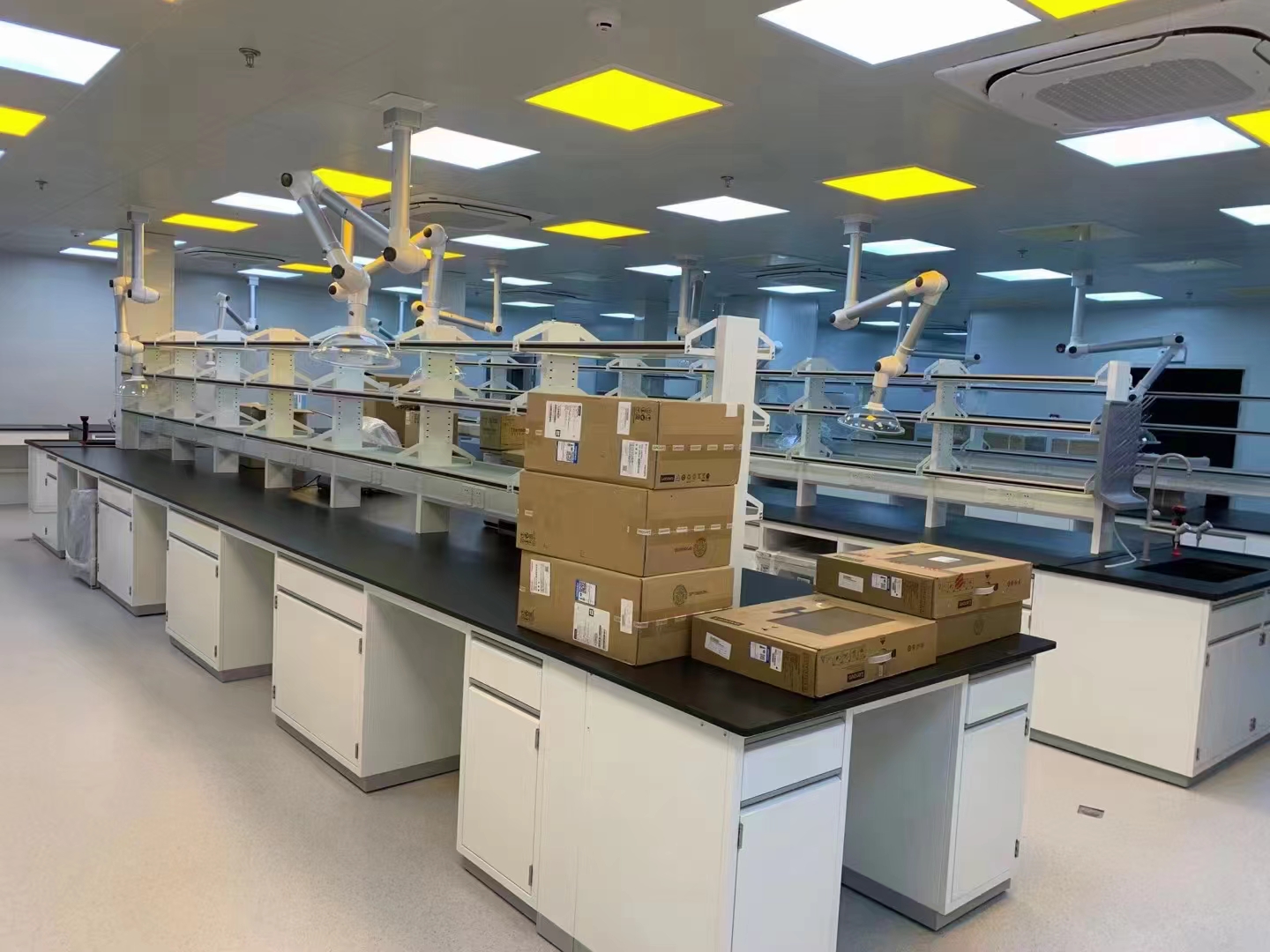 biological clean room