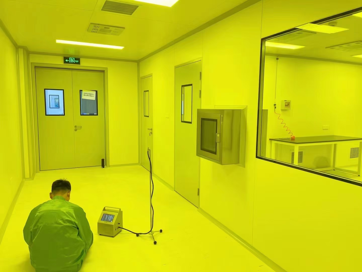 clean room commissioning