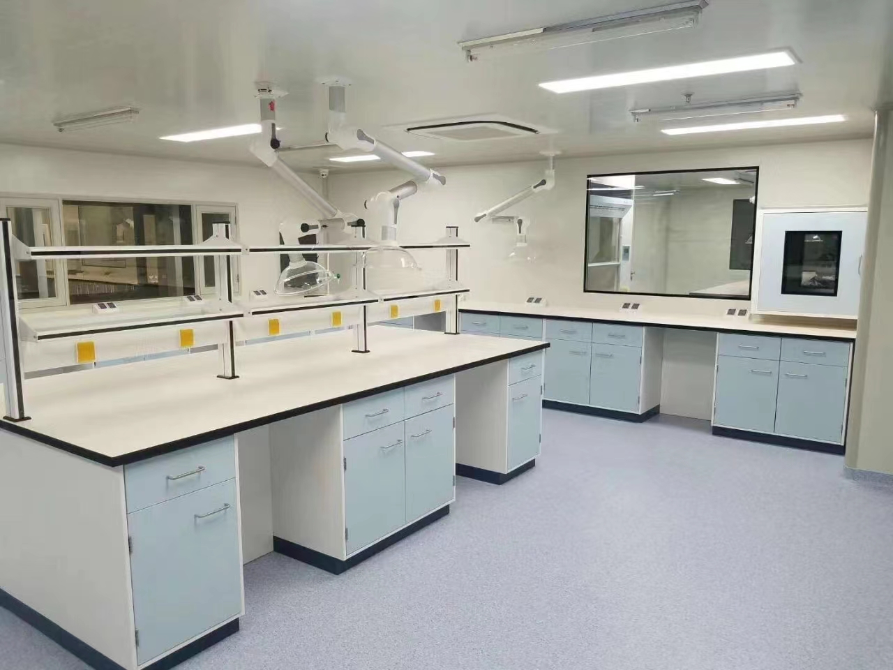laboratory clean room